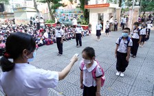 Tựu trường và khai giảng ngắn gọn