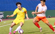 Thách thức lớn chờ Kiatisak