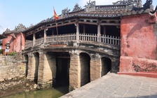 Cấp thiết trùng tu Chùa Cầu