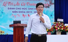 Giờ học đặc biệt của người thầy “lấy nước mắt” học trò