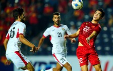 Tiền đạo Tiến Linh nói gì khi Công Phượng tỏa sáng trở lại?