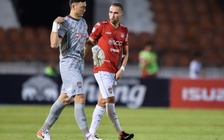 Người quen thành HLV của Văn Lâm ở Thái Lan