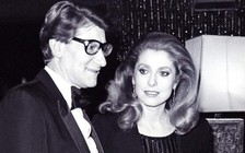 50 năm duyên nợ thời trang Catherine Deneuve - Yves Saint Laurent