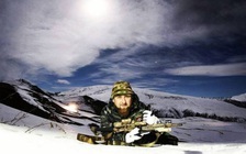 Tổng thống Chechnya sắm súng bắn tỉa