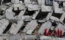 Chung cư sập ở Đài Loan do bê tông cốt… thùng thiếc