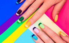 Cách phá móng gel, acrylic, đắp bột ngay tại nhà mùa dịch