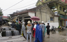 Xe đầu kéo nổ lốp đâm vào hiệu thuốc, 1 người chết, 1 người bị thương