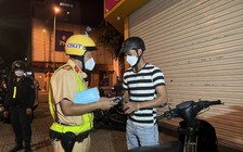 TP.HCM: Bị CSGT xử phạt nồng độ cồn, năn nỉ 'em chỉ mới uống 2 chai'