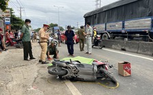 Phát hiện nam sinh năm 3 tử vong trên QL1, hiện trường có dấu va chạm xe