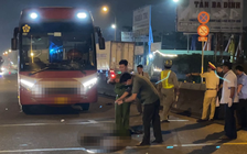 Xe khách tông tử vong người đàn ông đi bộ trên quốc lộ 1