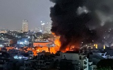 TP.HCM: Điều tra vụ cháy công ty trên đường Lạc Long Quân, Q.11