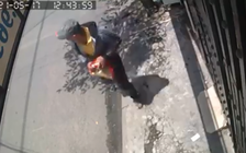 Trộm dùng kế 'điệu hổ ly sơn', lấy trộm 100 triệu đồng của tiệm tạp hóa