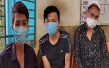 TP.HCM: 3 người đàn ông rủ nhau đi cướp giật điện thoại, bị trinh sát bắt giữ