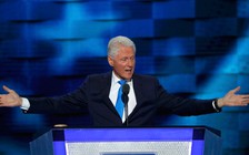 Ông già 70 Bill Clinton kể chuyện tình với Hillary Clinton