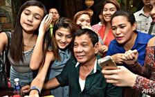 Tổng thống Duterte: Tôi chỉ mắc nợ 3 - 4 người