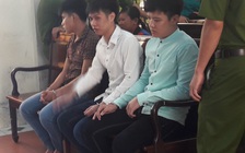 Tìm học sinh trêu ghẹo em vợ nhưng không gặp, đánh bảo vệ 'dở sống dở chết'