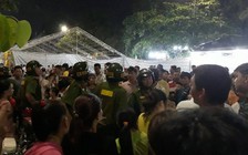 Dân nhào lên sân khấu xiếc đòi lại tiền vì cho rằng bị lừa đảo