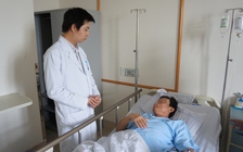 Cắt ba khối u hiếm gặp trên một khung đại tràng cho bệnh nhân