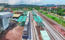 Nhà ga nghìn tỉ chỉ đón một chuyến tàu chợ mỗi ngày