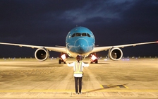 Vân Đồn đón 343 người Việt trên chuyến bay thẳng đầu tiên từ Mỹ về Việt Nam