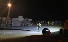 Lật xe chở 40 công nhân doanh nghiệp Trung Quốc do bị tông từ phía sau