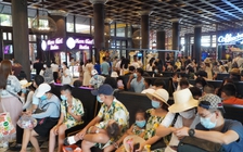 Người quay lại Quảng Ninh sau kỳ nghỉ lễ 30.4 - 1.5 phải khai báo y tế