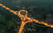 Vì sao cao tốc Vân Đồn - Móng Cái không bật chiếu sáng toàn tuyến?