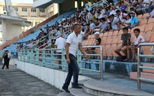 HLV Ngô Quang Trường: ‘SLNA cũng chuẩn bị phải cấp cứu rồi’