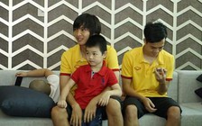 Những giây phút thư giãn ngắn ngủi của Xuân Trường, Tuấn Anh ở Hà Nội