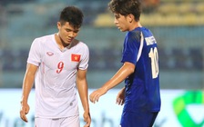 Tiền đạo U.19 Việt Nam: ‘Vâng, chúng tôi chơi chán lắm, không thể yêu nổi’