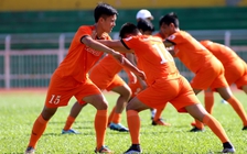 BLV Quang Huy: 'Hãy mạnh dạn xếp Công Phượng dự bị, không nên cố đấm ăn xôi'