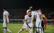 Tuyển Việt Nam giữ cự ly đội hình xuất sắc và hậu vệ tấn công quá hay