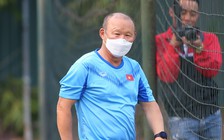 Tại sao ông Park Hang-seo vẫn phải tự cách ly tại nhà còn hai trợ lý thì không?