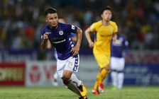 Quang Hải gặp khủng hoảng: Nhìn từ bài học của Công Phượng