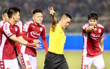 Tại sao trọng tài Trần Văn Trọng bị Công Phượng phản ứng dữ dội?