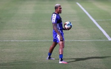 Cúp quốc gia: Bị treo giò, Công Phượng vẫn tập 'hùng hục' cùng hai ngoại binh đắt giá