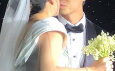 Vừa cưới vợ, Công Phượng lại nhận phần thưởng quý giá đêm trao giải V-League Awards