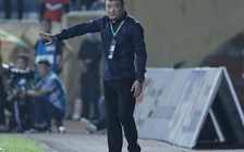 Ca ngợi Kiatisak lên tận mây xanh, HLV Viettel FC ‘ru ngủ’ đối phương?