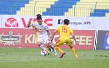 Có hay không chuyện trung vệ HAGL Nguyễn Hữu Tuấn được lên tuyển Việt Nam?