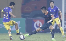 Tiền đạo Văn Quyết bị gạt tên khỏi đội tuyển Việt Nam