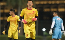 Hãy nhìn kỹ chỉ số ‘long lanh’ của Tấn Trường, người thay Văn Lâm đây chứ đâu