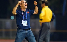 Bóng đá Thái Lan 'chèo thuyền trong bồn' vì không thể có những thứ mà ông Park có!