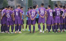 Ông Park không rơi vào cảnh “vừa xay bột vừa bế em’ nếu SEA Games 31 lùi!