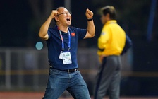 Bài học nào cho bóng đá Việt Nam sau khi Thái Lan sa thải HLV Akira Nishino?