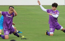 Tuyển Việt Nam tạo sức mạnh với những cú đấm từ xa