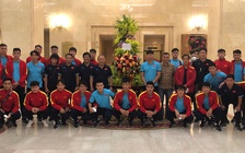 Chủ tịch nước Nguyễn Xuân Phúc gửi lời động viên tới thầy trò HLV Park Hang-seo