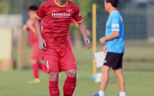 Hôm nay, thầy Park và HLV Úc họp báo trực tuyến, phóng viên cần gì để ra sân?