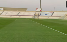 Sân Sharjah nơi chứng kiến đội Trung Quốc đấu tuyển Việt Nam đẹp và xấu thế nào?