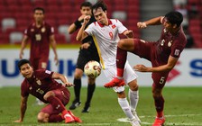 Không thắng được Thái Lan nhưng tuyển Việt Nam vẫn nên cảm ơn… trọng tài người Jordan