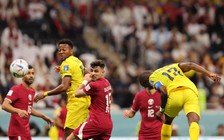 World Cup như ‘cái áo’ quá rộng với đội Qatar, liệu Iran có vào vết xe đổ?